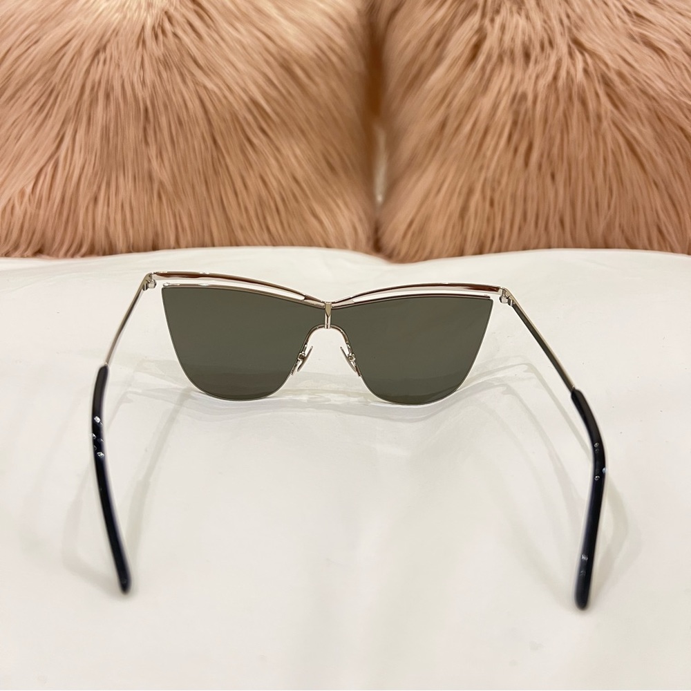 Saint Laurent Woman Sunglasses - Picture 9 of 16